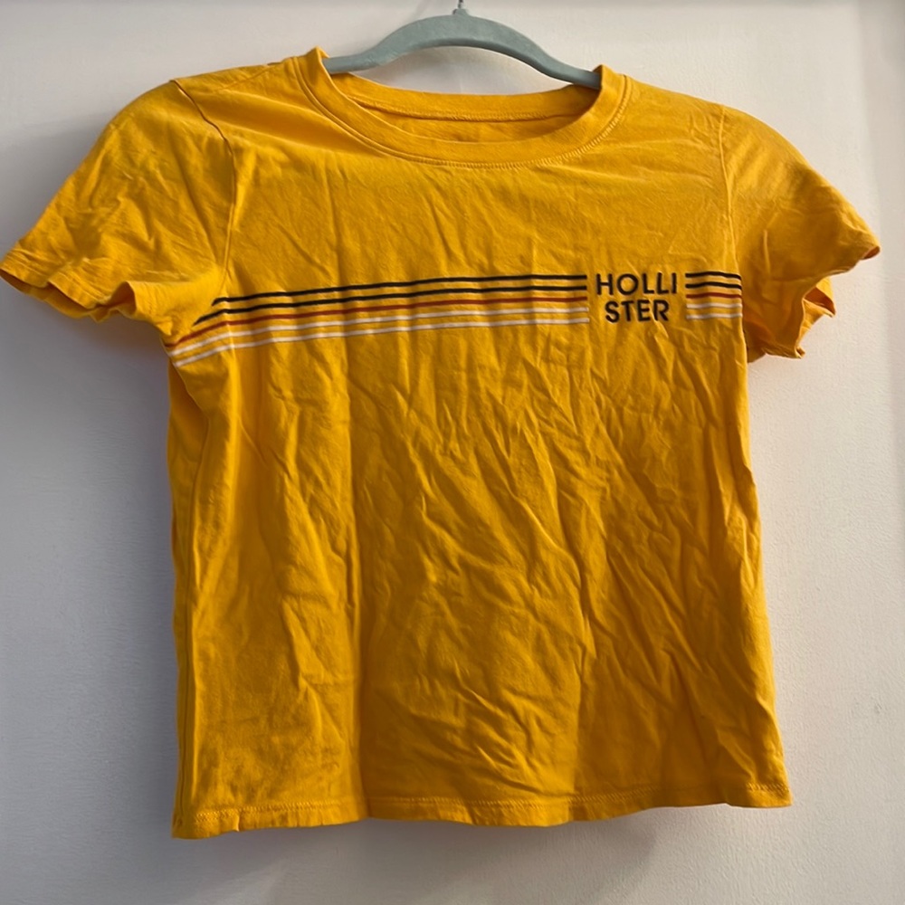 XS Yellow Hollister Top!